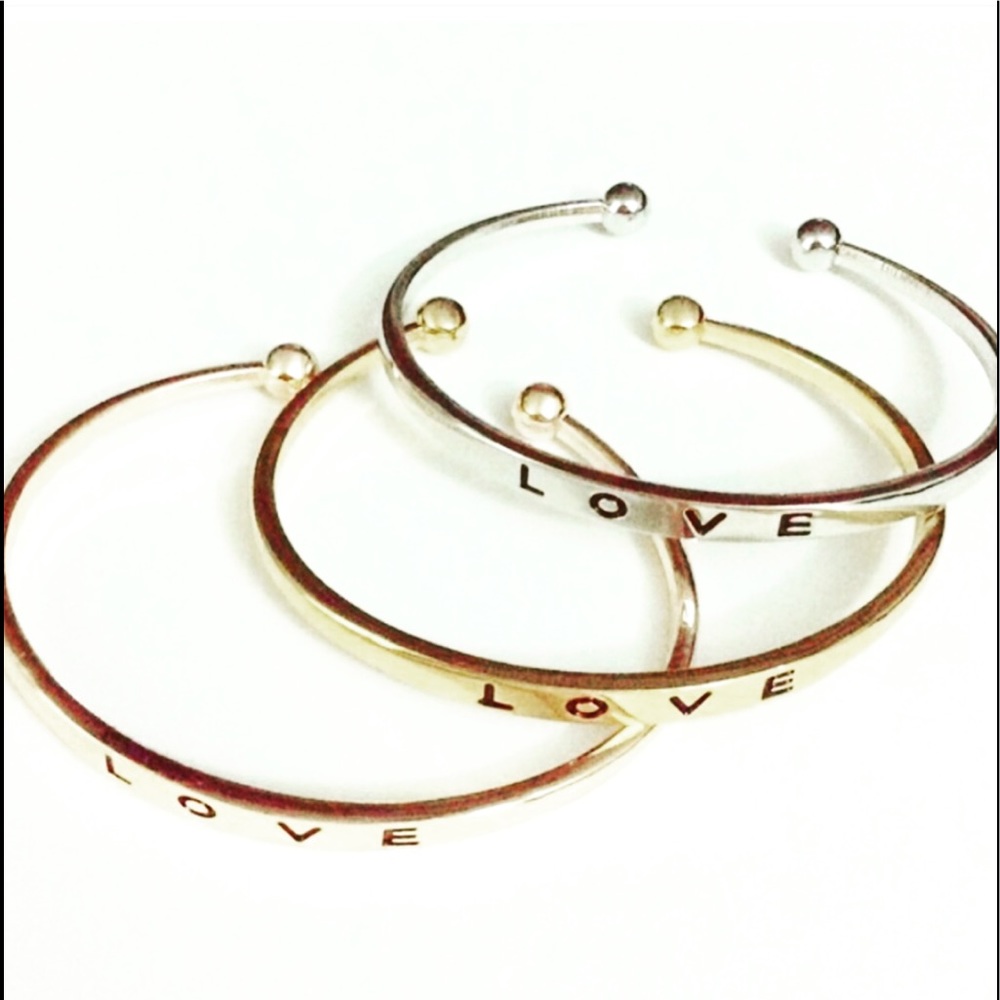 🆕Unisex Love Bangle